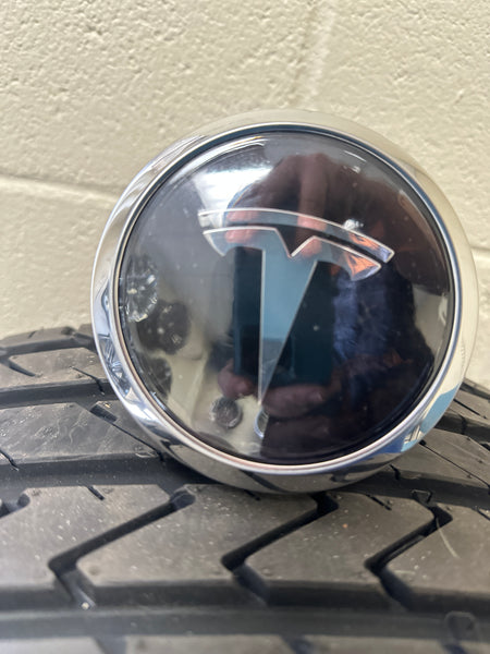 TESLA FLOATING XL CAP