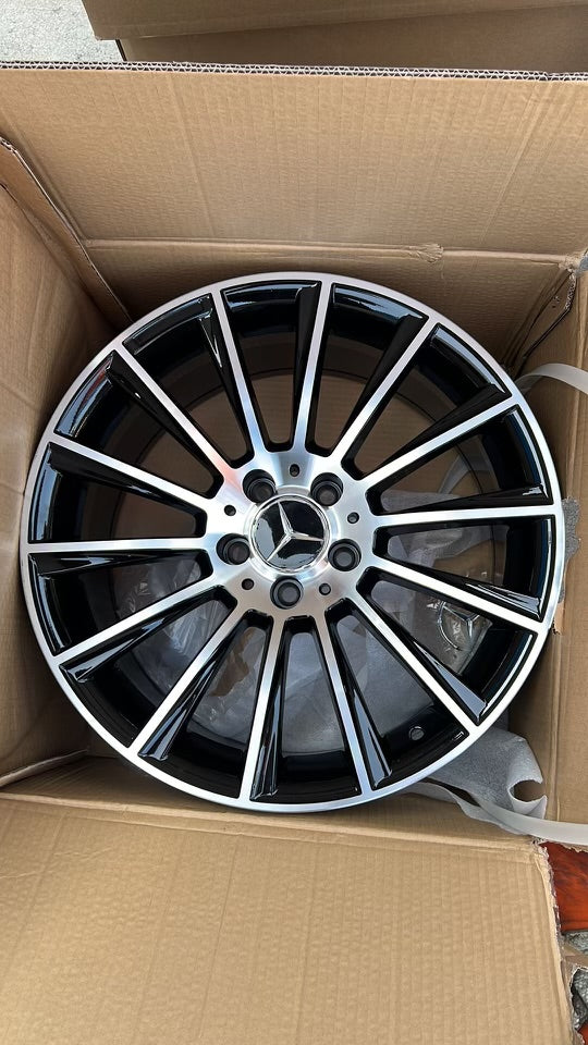 22" Mercedes Benz AMG Style 813 Wheels in Black & Machine 5x112 FOR E E350 E500 CLS, SL, CL S550 S560 S580 S600 S63 GLA GLC GLE EQB EQS