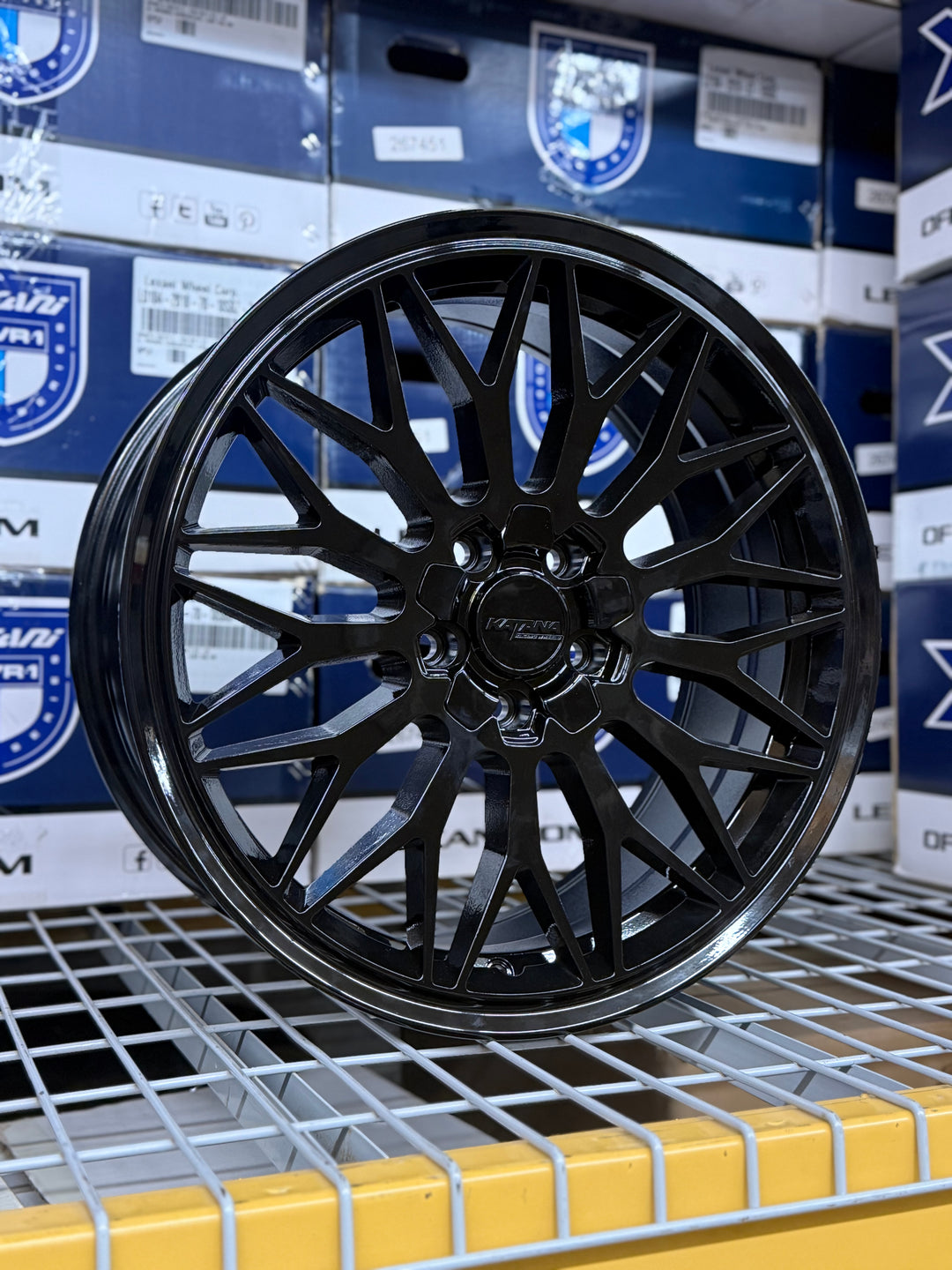 Katana 18" KR05 GLOSS BLACK DUAL DRILLED (5X108|5X114.3) FORD FOCUS 2013-up FUSION 2013-UP ESCAPE MUSTANG KIA STINGER K5 TOYOTA CAMRY AVALON NISSAN ALTIMA MAXIM INFINITY G35 G37