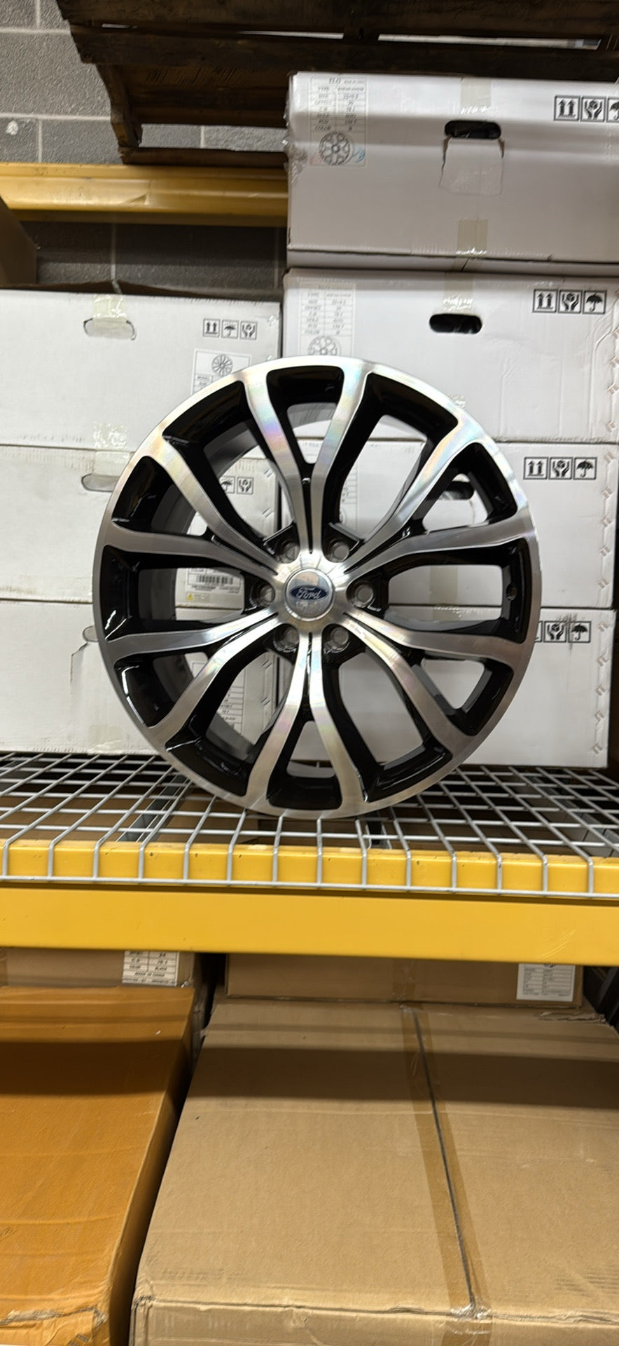 22" Ford F150, Expedition and Lincoln FD05 Platinum Style Rep Wheels in Gloss Black & Machine