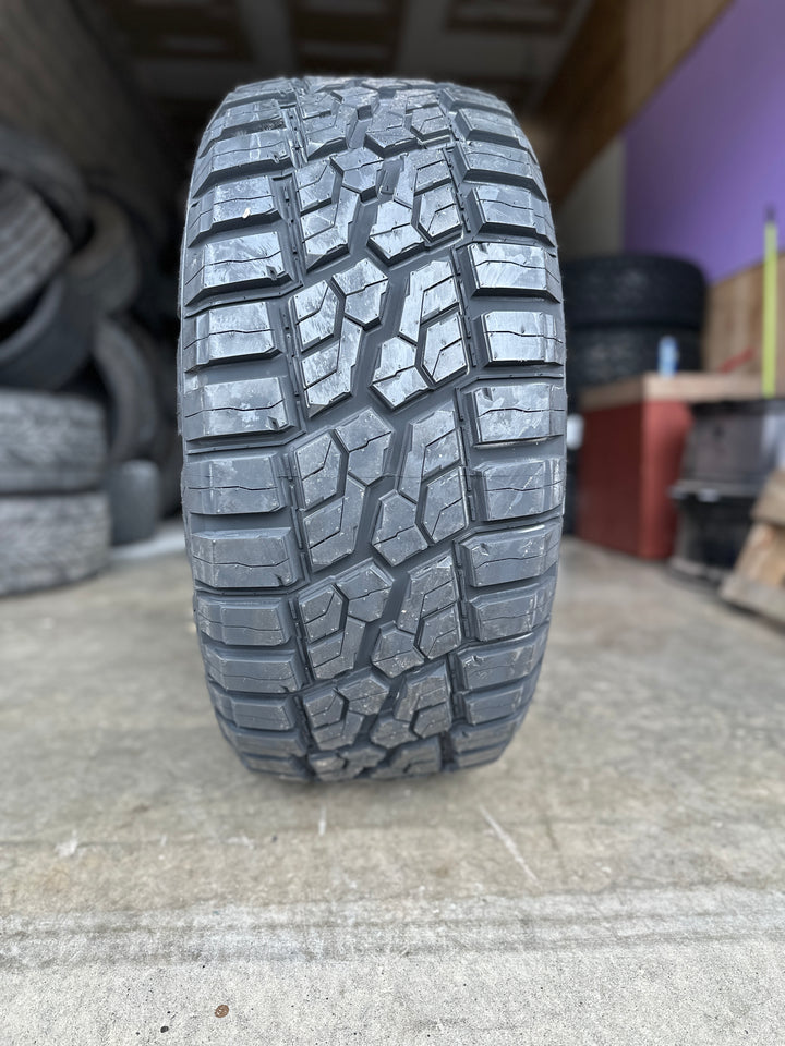 285/55R20 Repulsor R/T