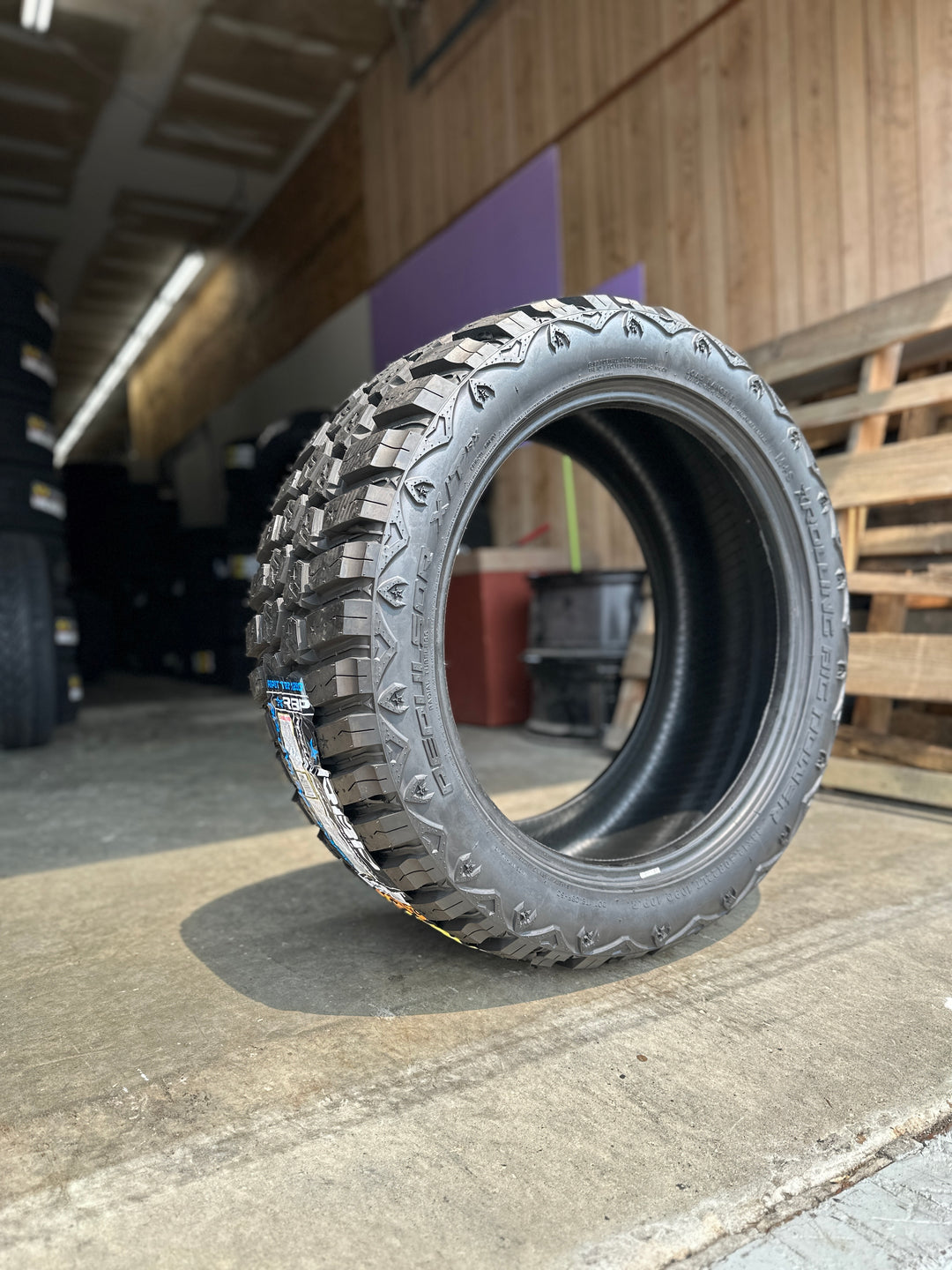 33x12.50R22 Rolling Big Power X/T RX
