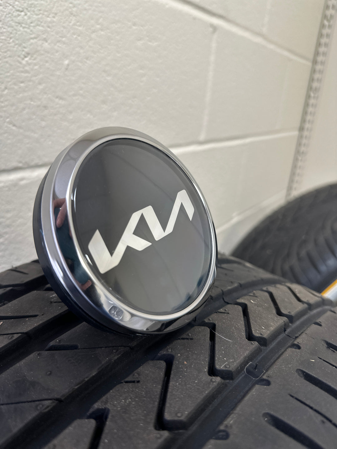 KIA FLOATING XL CAP