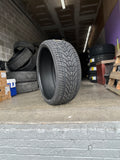 295/30R26 LionHart