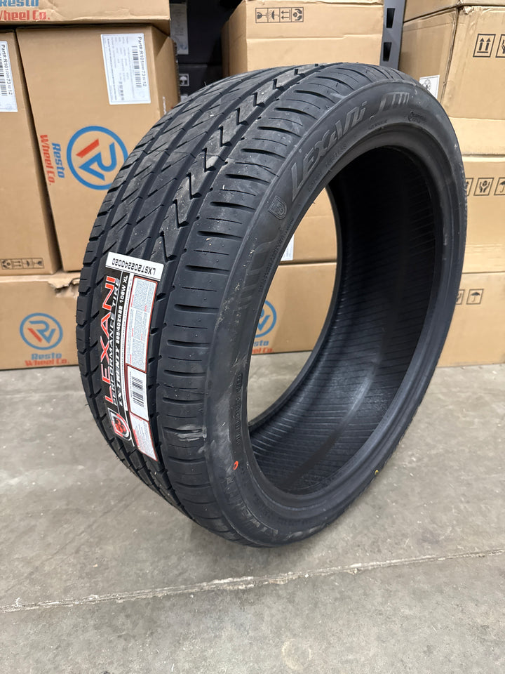 265/40ZR22 Lexani LX-TWENTY