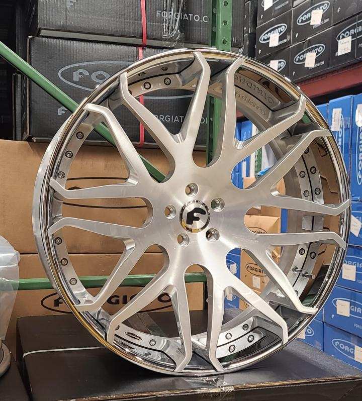 24” Pre Built Forgiato 5X112 FITS AUDI A5 S5 RS5 A6 S6 RS6 A7 S7 A8 S8 MERCEDES E S S550 S560 S580 BENTLEY CONTINENTAL SPUR. 5x112 BMW 7 X5 X6