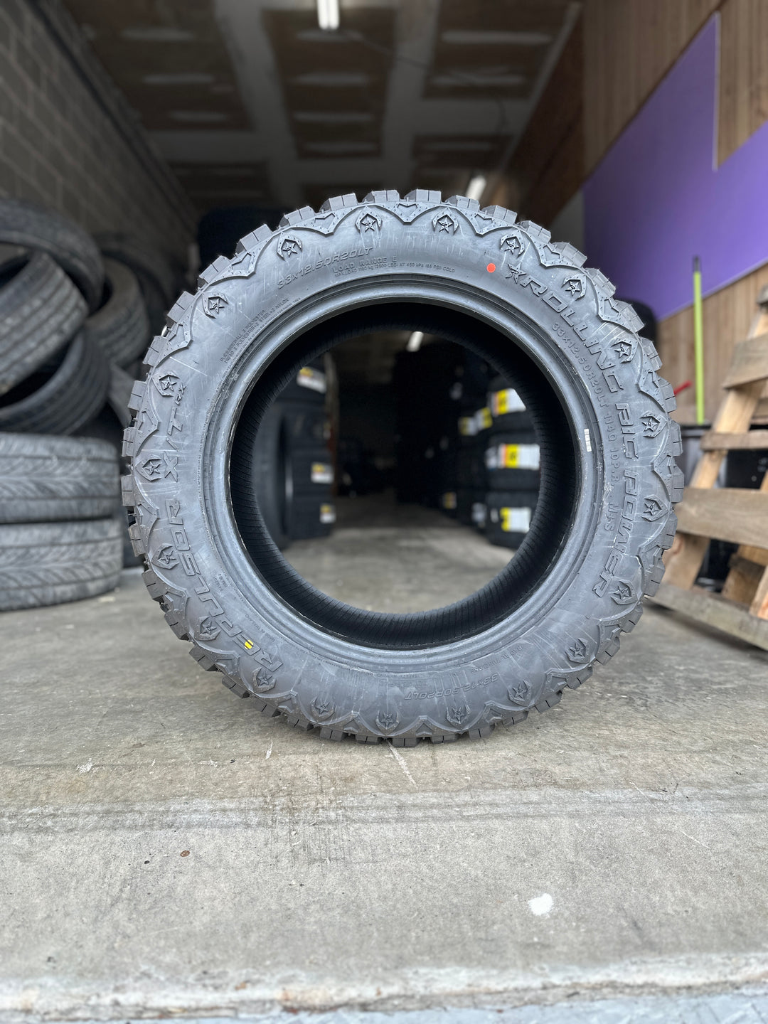 33x12.50R20 Rolling Big Power X/T RX