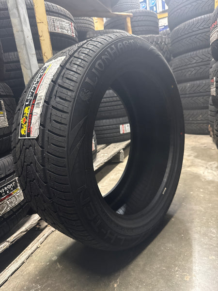 275/45R20 LIONHART