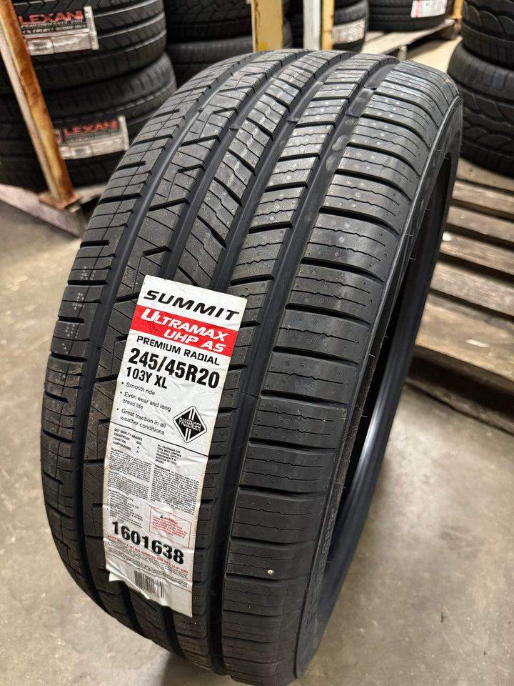 245/45R20 Summit - ULTRAMAX UHP AS