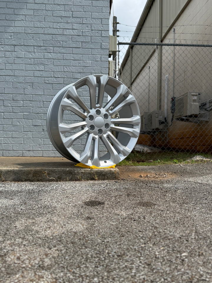 24" G08 Silver Reps, 6X139.7 6x5.5 FITS CADILLAC ESCALADE DENALI YUKON CHEVY SILVERADO TAHOE SUBURBAN INFINITY QX80 DODGE RAM 1500 JEEP WAGONEER NISSAN TITAN