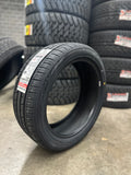 225/45R18 Summit Ultramax