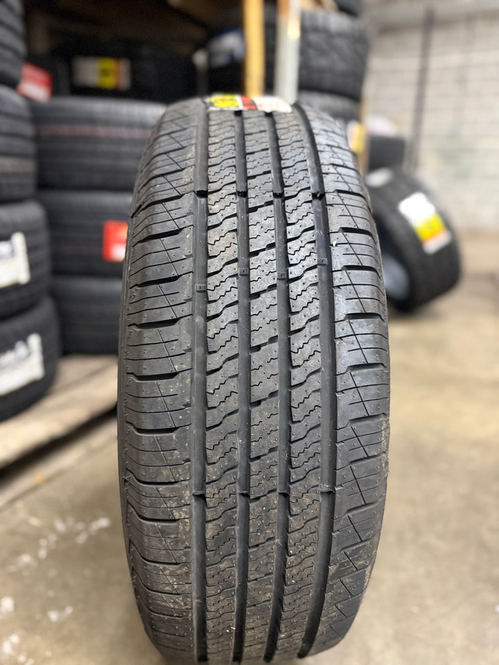 265/70R17 LionHart