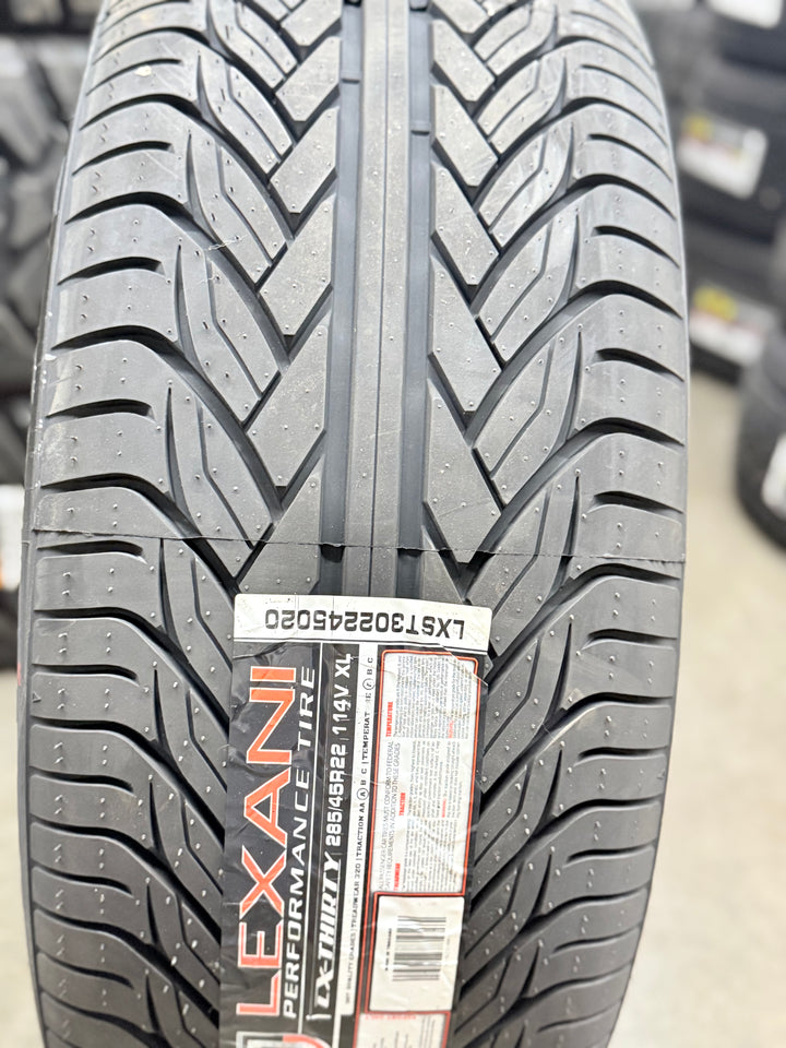 285/45R22XL Lexani LX30, Lexani LX thirty