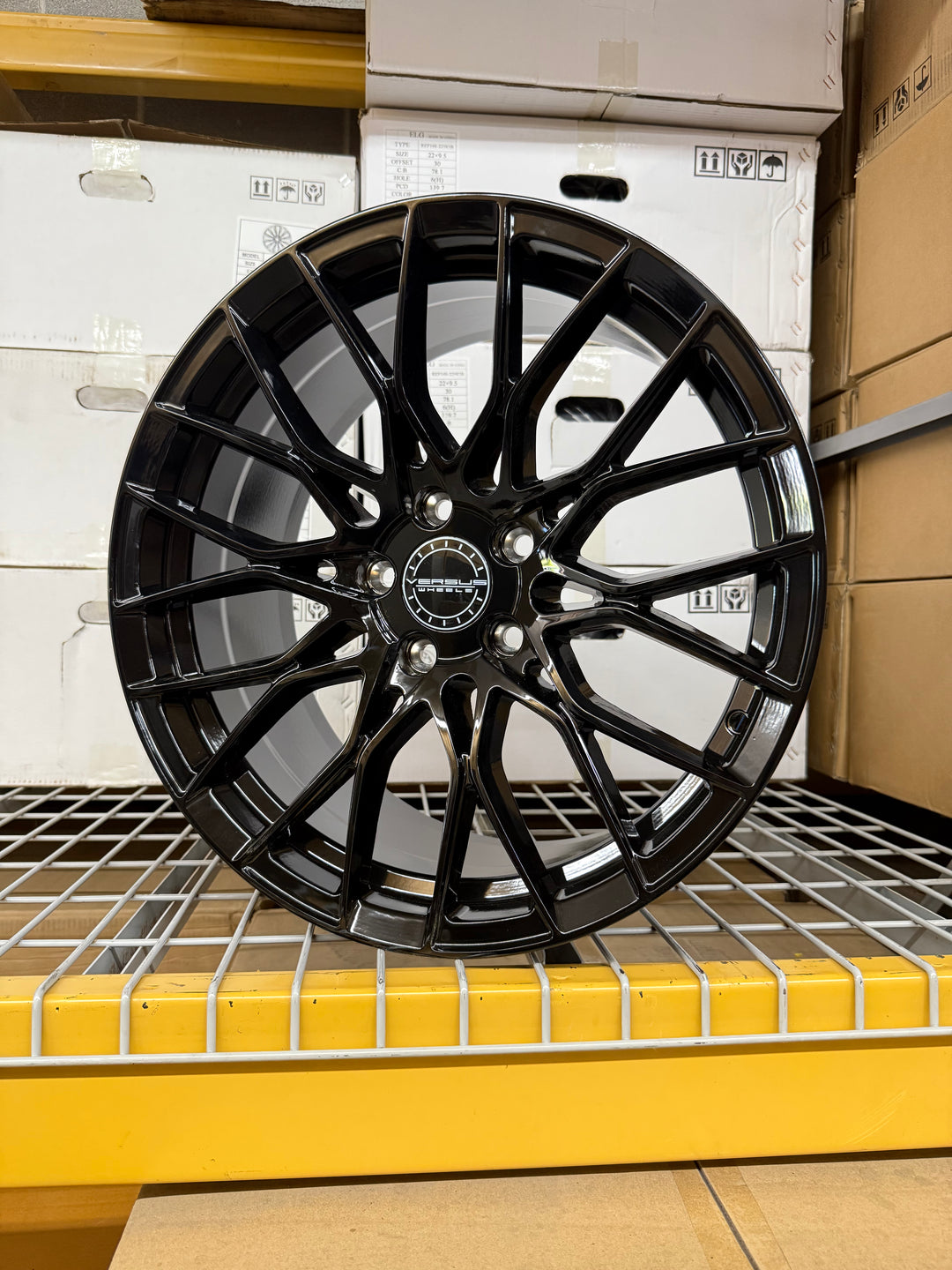 18" 5x114.3 Versus Vs442 - Black - fits most Honda, Nissan , Toyota, Hyundai, Kia, Lexus, mustang , newer Malibu