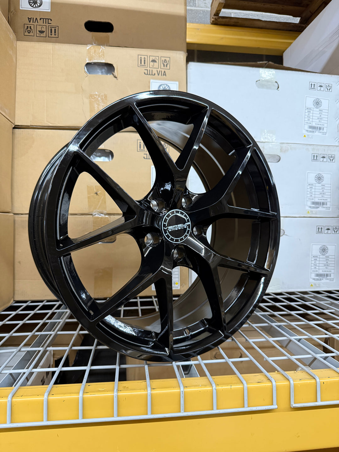 18" 5x114.3 Versus VS263 BLACK FOR FORD MUSTANG KIA STINGER K5 TOYOTA CAMRY AVALON LEXUS ES GS IS300 IS350 LS400 RX300 NISSAN 350Z 370Z GENESIS G70 G80 G90