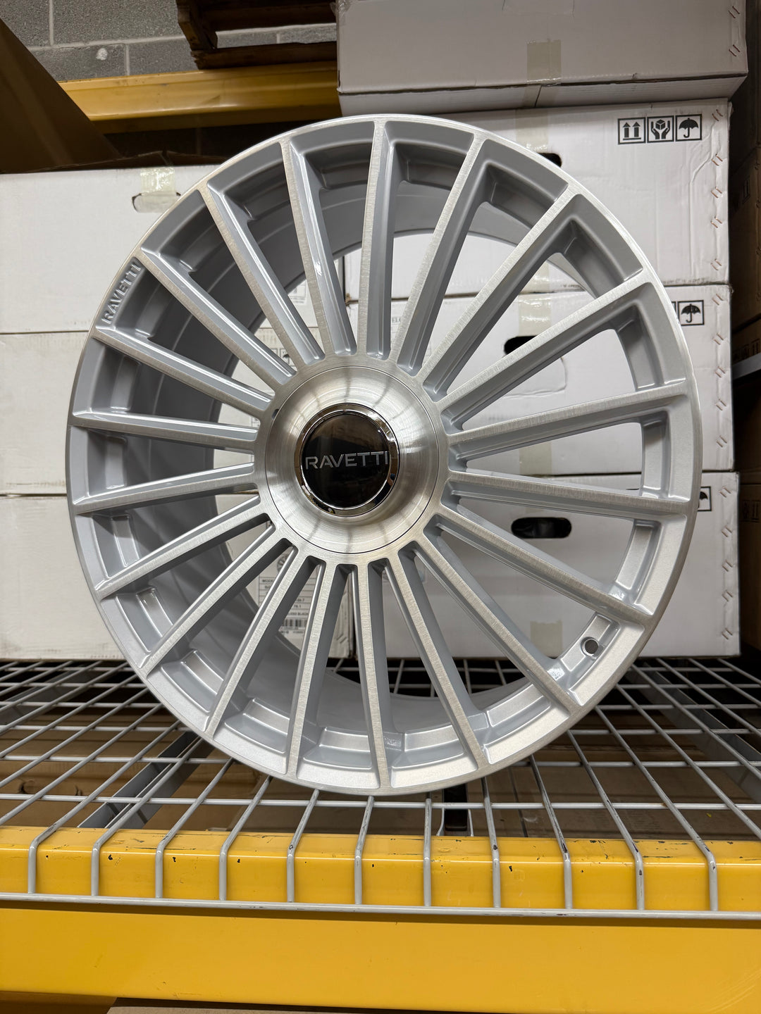 22" Ravetti M17 WHEELS 5x114.3 5x115 5x120 FOR LEXUS ES GS HUNDI FORD MUSTANG EXPLORER INFINITY TESLA MODLE 3 MODLE Y X KIA TOYOTA CAMRY AVALON NISSAN ALTIMA MAXIMA CAMARO 2016^ Chevy MALIBU 00-13 IMPALA & MONTE CARLO CADILLAC CT4 CT5 CT6 RANGE ROVER