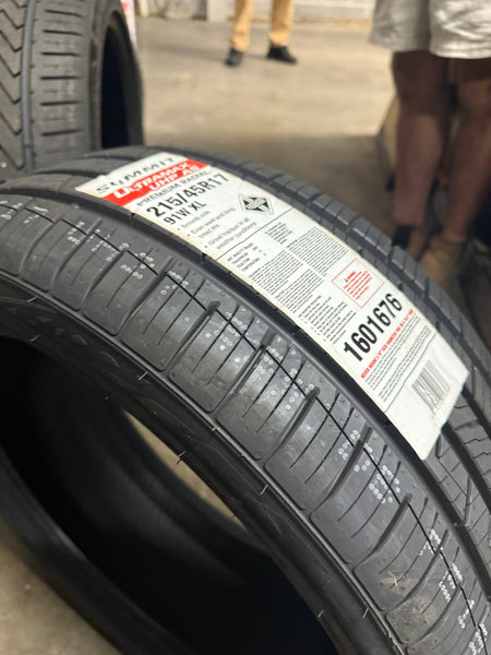 215/45R17 SUMMIT ULTRAMAX AS