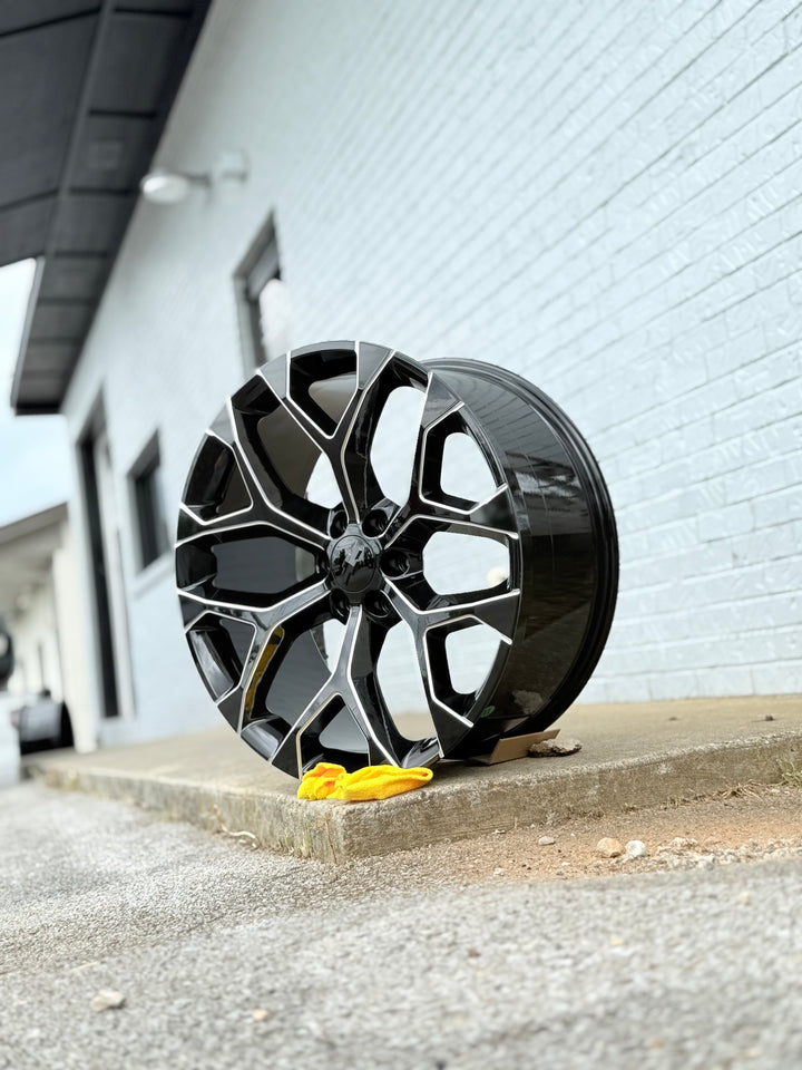 24” 26” 28" 30" Snowflake Reps GLOSS BLACK & MILLED ,GM09 6X139.7 6x5.5 FITS CADILLAC ESCALADE DENALI YUKON CHEVY SILVERADO TAHOE SUBURBAN INFINITY QX80 DODGE RAM 1500 JEEP WAGONEER NISSAN TITAN