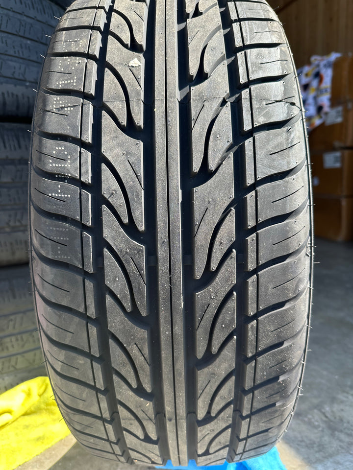 245/30R24 Haida XL HD129