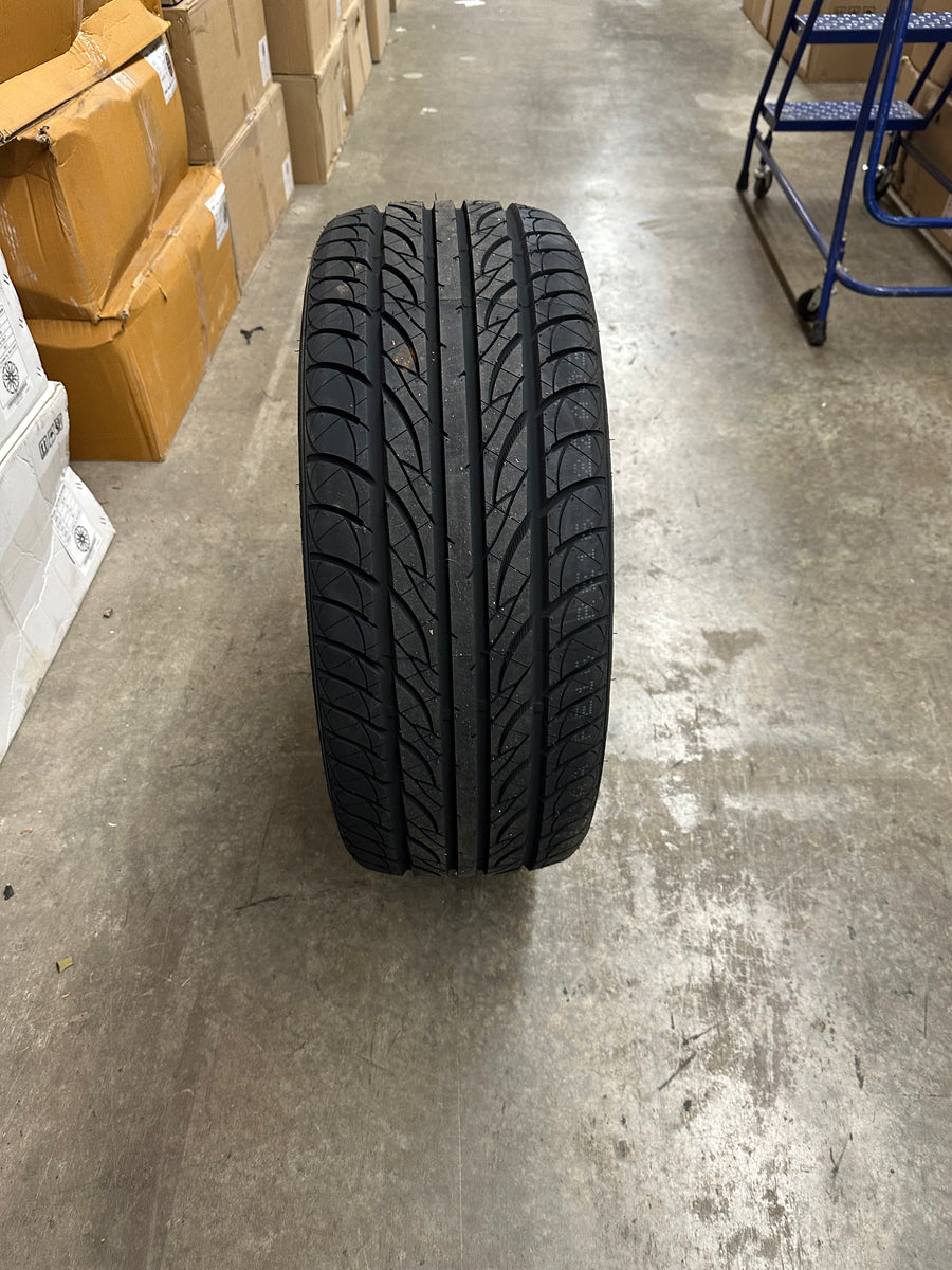 245/45R20 Summit UltraMax A/S – Modern-Wheel