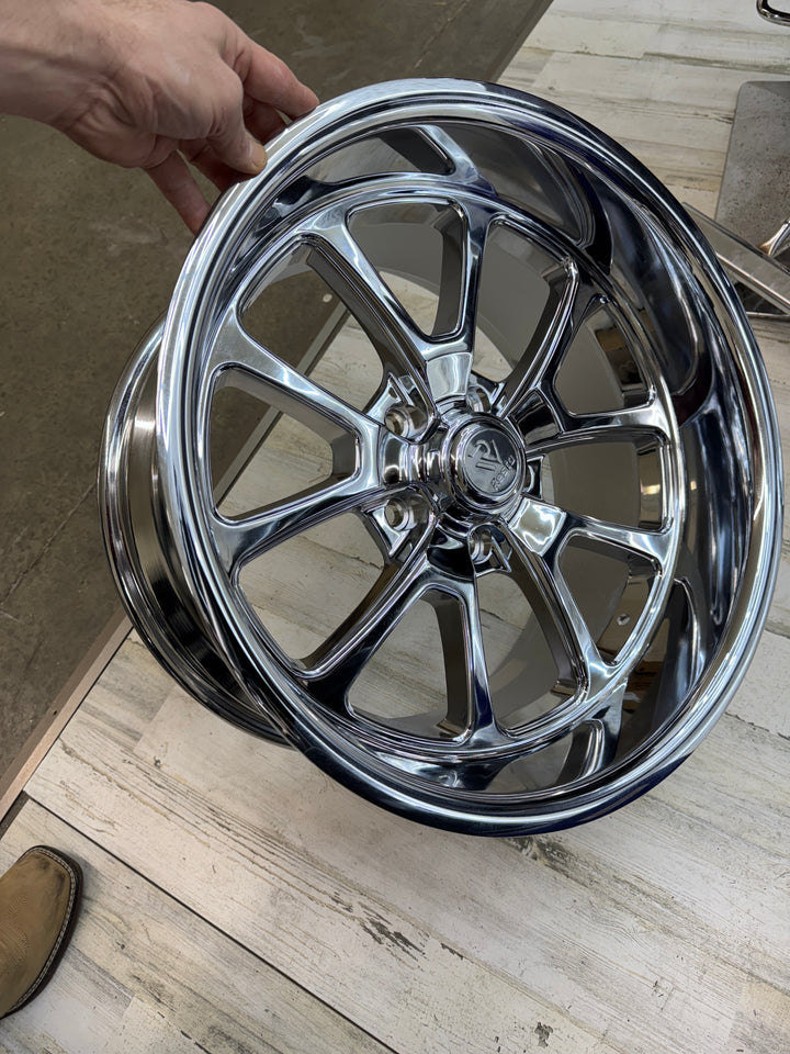 18" Resto Laguna R101 Chrome(5x4.75 5x120) FITS 1960s & 1980s IMPALA 1960s to 1980s CAMARO CHEVELLE CUTLASS MONTE CARLO Chevy S10 BLAZER