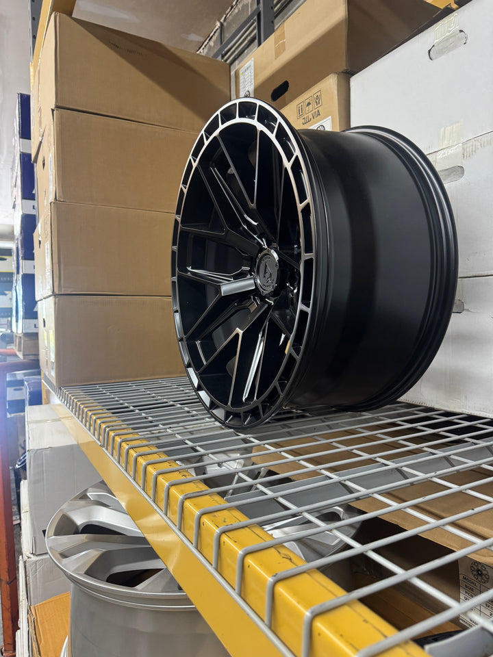 22" ARENA BATTLE A114 BLACK DUAL DRILLED FOR CHEVY COLORADO D-MAX S10 SILVERADO TAHOE SUBURBAN FORD BRONCO RANGER GMC CANYON YUKON NISSAN TITAN TOYOTA 4RUNNER FJ CRUISER  TACOMA TUNDRA CHEVY SILVERADO 2500 2500HD 3500HD GMC SIERRA 2500HD SIERRA 3500HD