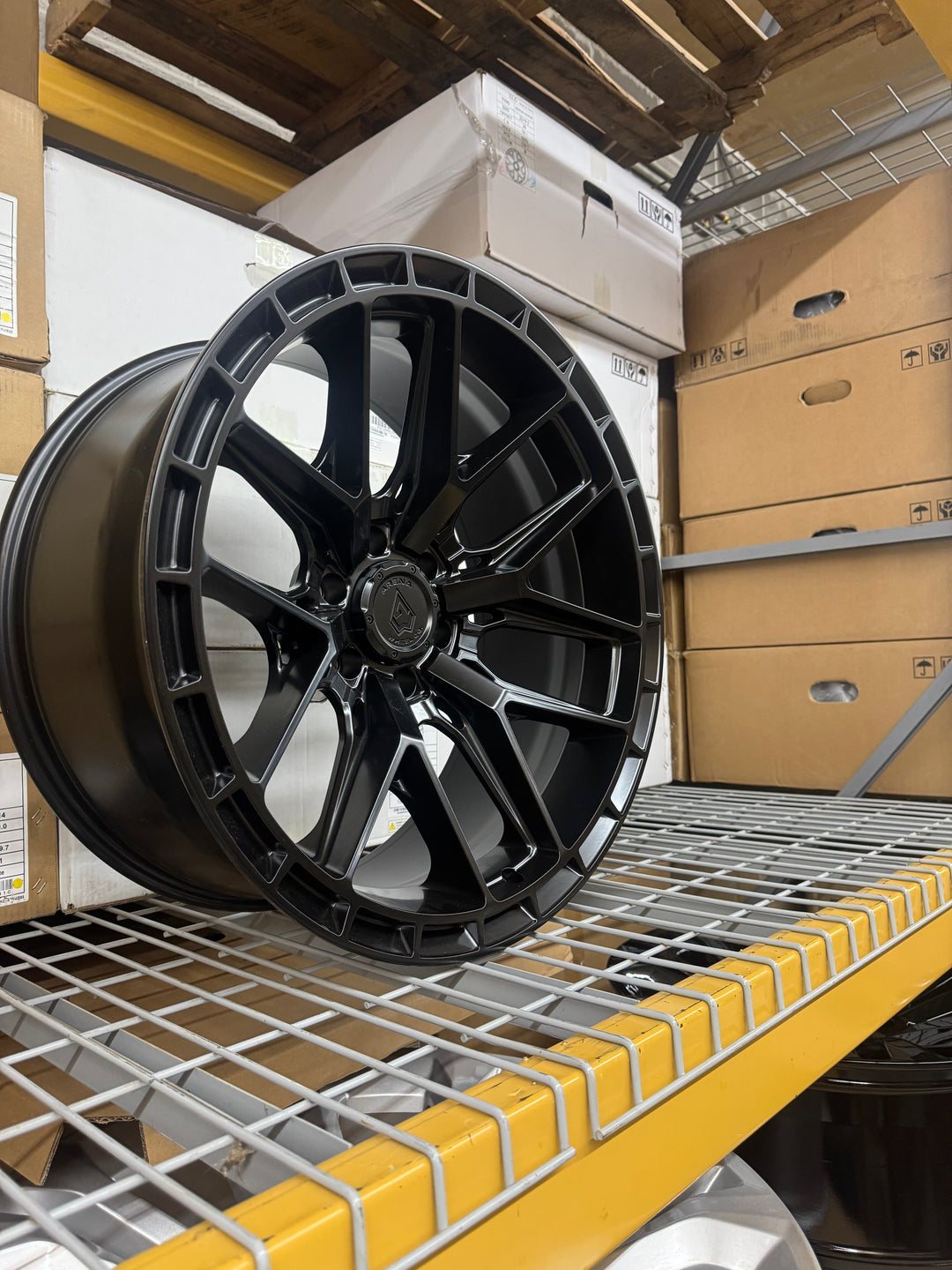 22" ARENA BATTLE A114 BLACK DUAL DRILLED FOR CHEVY COLORADO D-MAX S10 SILVERADO TAHOE SUBURBAN FORD BRONCO RANGER GMC CANYON YUKON NISSAN TITAN TOYOTA 4RUNNER FJ CRUISER  TACOMA TUNDRA CHEVY SILVERADO 2500 2500HD 3500HD GMC SIERRA 2500HD SIERRA 3500HD