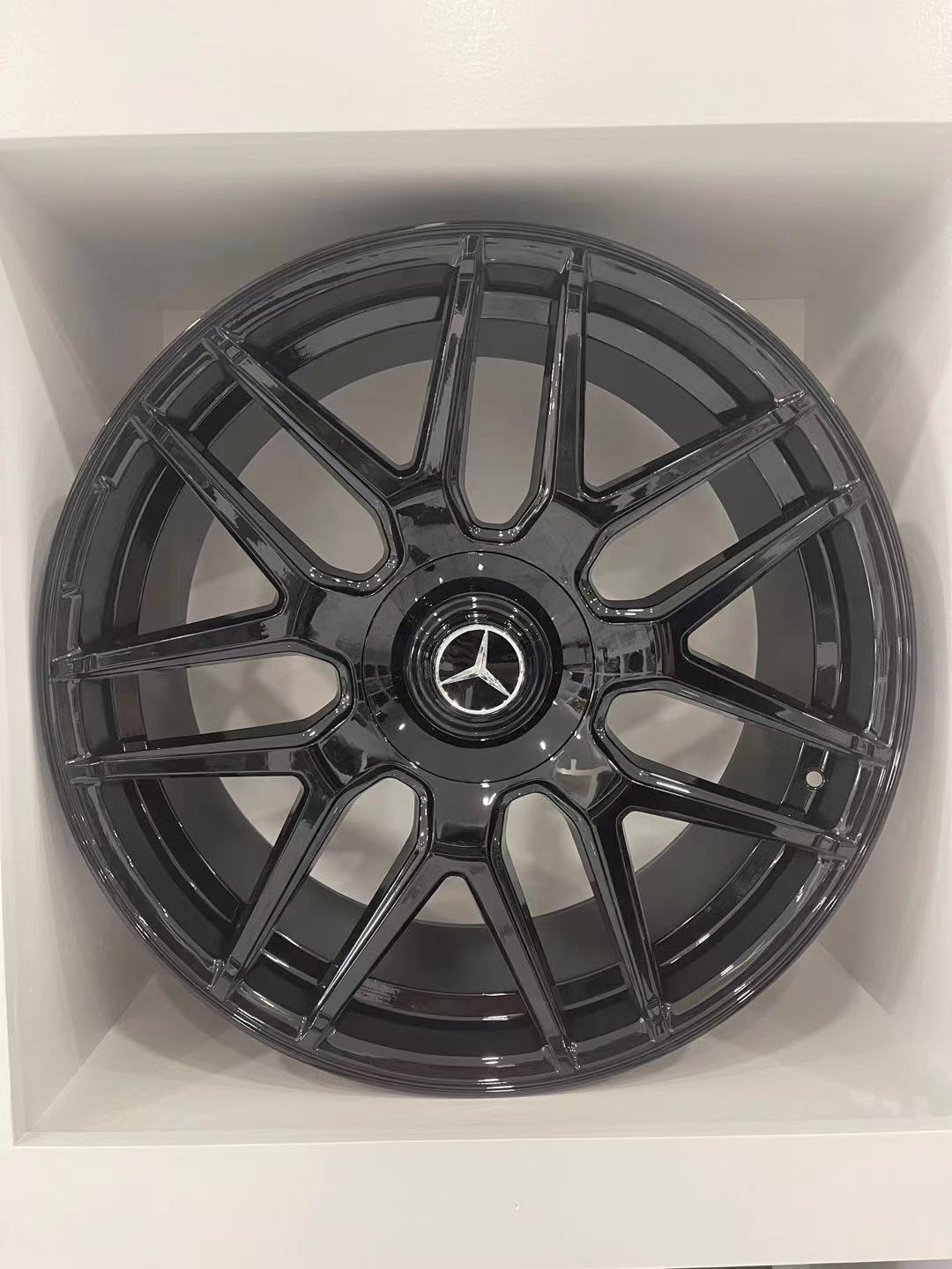 22" Mercedes G Wagon AMG Style wheels