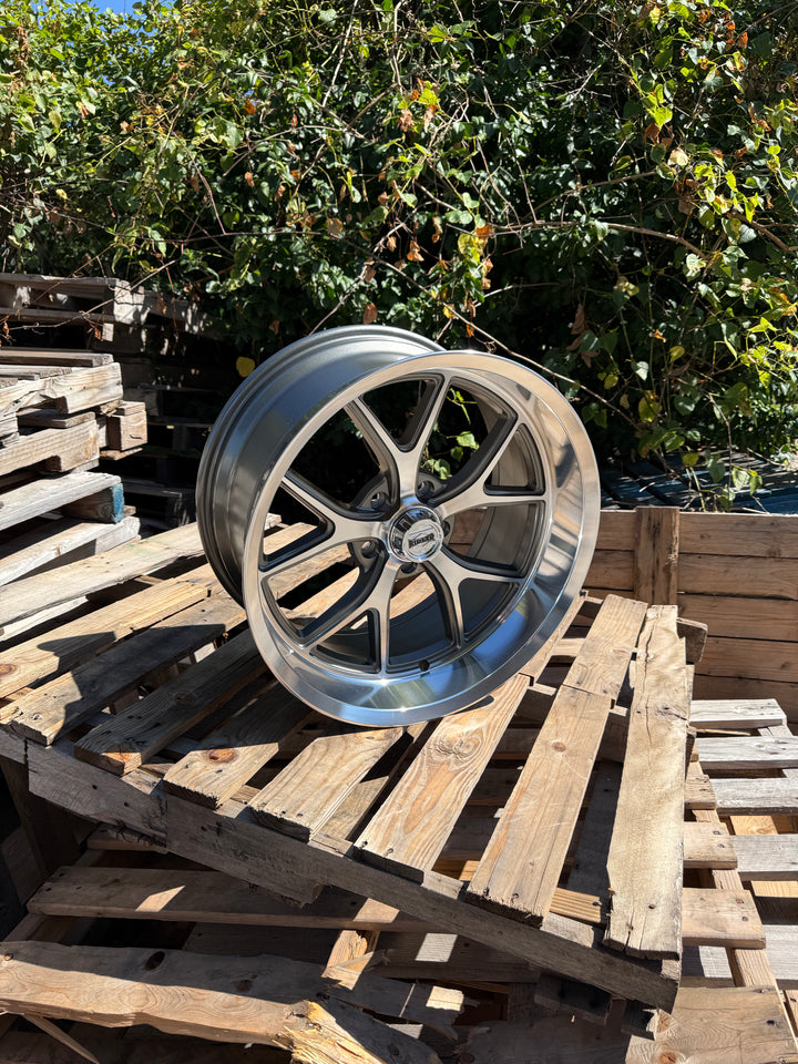 20" Ridler 661 Gloss Grey With Diamond Cut Face And Lip FITS 5 LUG GMC YUKON CHEVY SUBURBAN SIERRA 1500 C10 OBS TAHOE BUBBLE &amp; DONK CAPRICE IMPALA
