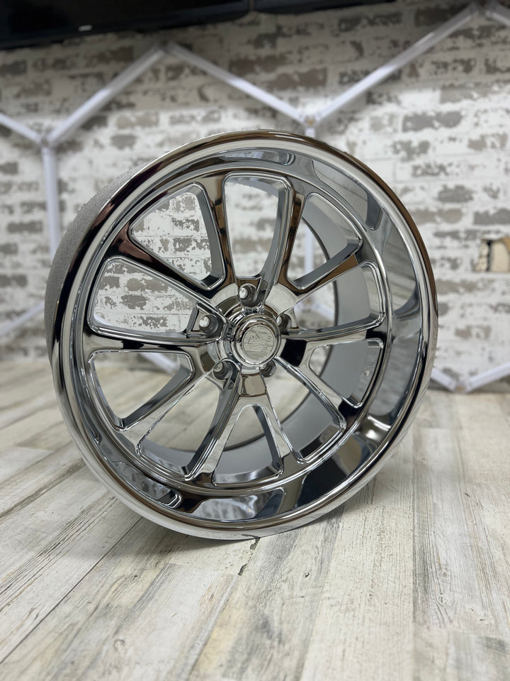 18" Resto Laguna R101 Chrome(5x4.75 5x120) FITS 1960s & 1980s IMPALA 1960s to 1980s CAMARO CHEVELLE CUTLASS MONTE CARLO Chevy S10 BLAZER