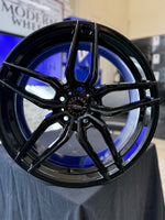 18" 5x114.3 Versus Vs7371 BLACK