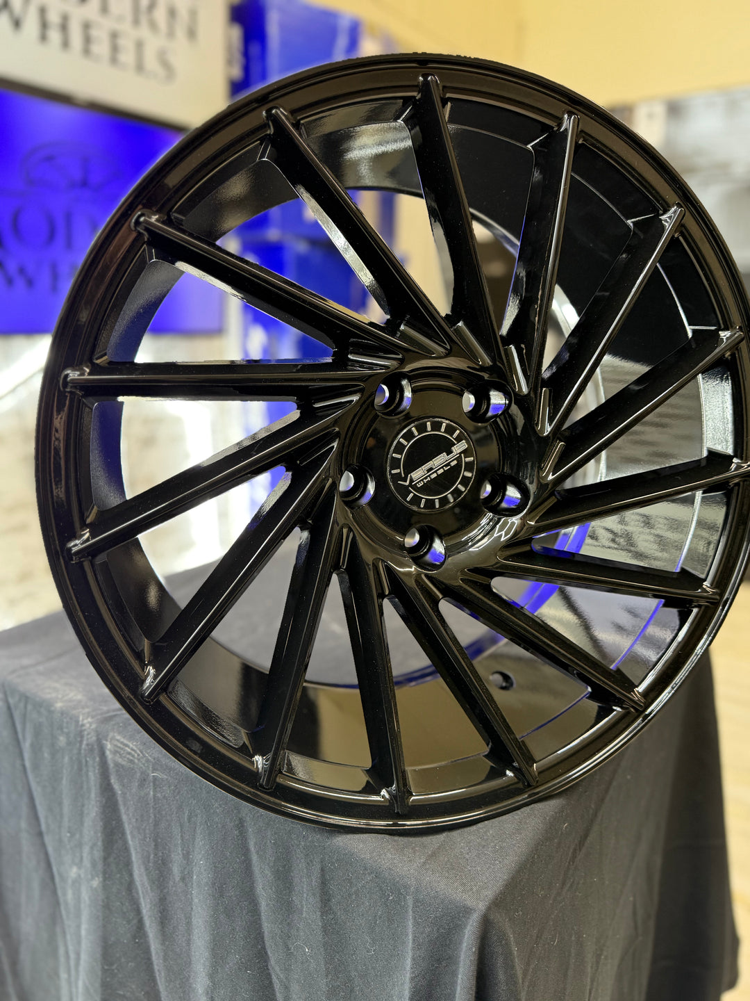 18" 5x114.3 Versus VS32 BLACK FOR TOYOTA CAMRY AVALON LEXUS ES GS IS300 IS350 LS400 RX300 GENESIS G70 G80 G90 INFINITY G5 G37
