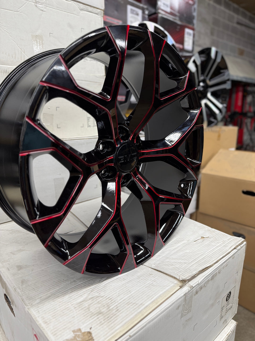 20" 22" 24" 26" GLOSS BLACK & RED MILLED GM09 SNOWFLAKE REP 6X139.7 6x5.5 FITS CADILLAC ESCALADE DENALI YUKON CHEVY SILVERADO TAHOE SUBURBAN INFINITY QX80 DODGE RAM 1500 JEEP WAGONEER NISSAN TITAN