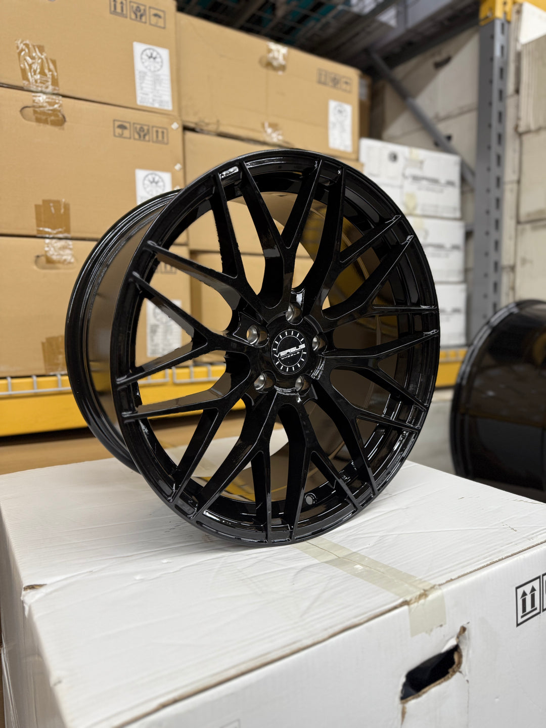 18" 5x108 VERSUS VS24 GLOSS BLACK FOR FORD FUSION ESCAPE ESCORT JAGUAR F-TYPE X-TYPE XF XJ XE LAND ROVER RANGE ROVER EVOQUE