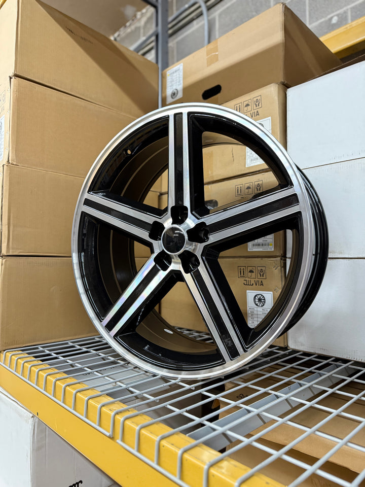 22” Iroc Wheels 5102 BLACK & MACHINE 5x5 5x127 FITS CHEVY TRUCK OBS 1990s BUBBLE CAPRICE IMPALA