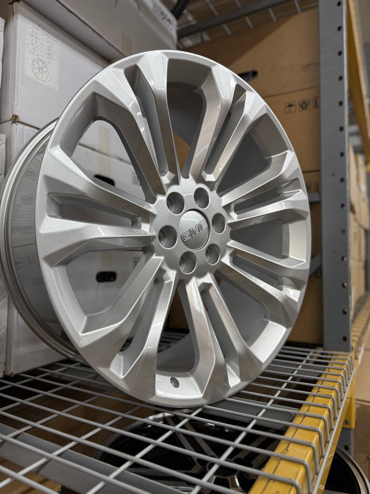 24" G08 Silver Reps, 6X139.7 6x5.5 FITS CADILLAC ESCALADE DENALI YUKON CHEVY SILVERADO TAHOE SUBURBAN INFINITY QX80 DODGE RAM 1500 JEEP WAGONEER NISSAN TITAN