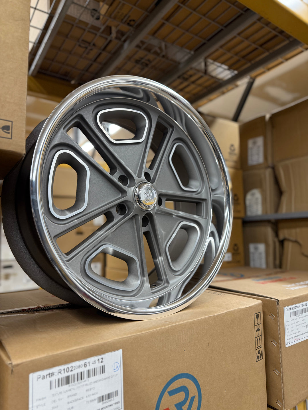 17” RESTO WHEEL DELRAY R102 Texture Gun Metal Center Milled Window W/ Diamond Cut Lip (5x114.3 5x4.5) FITS 70s CHARGER CHALLENGER Ford MUSTANG RANGER COUGAR