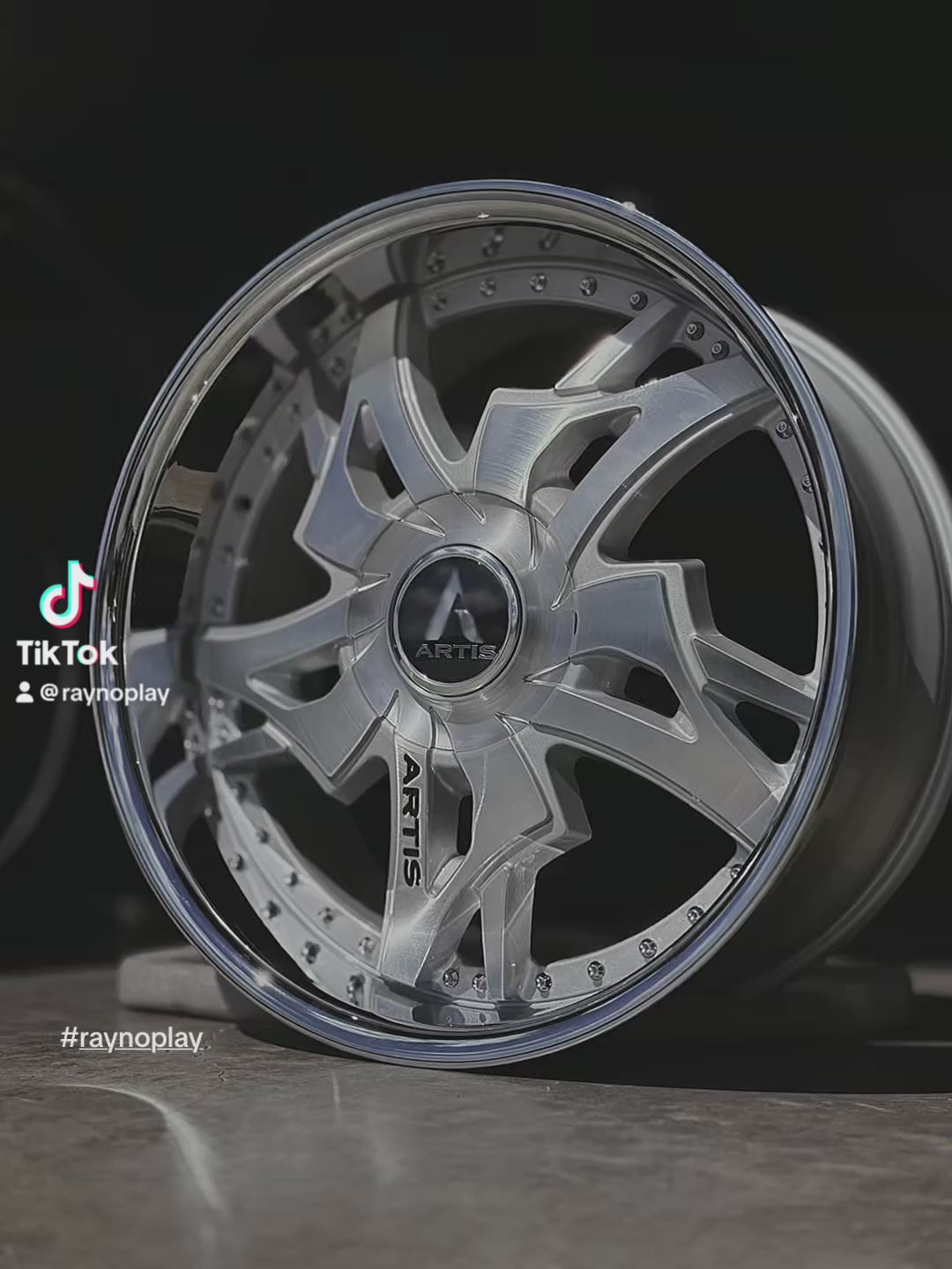 22" ARTIS LAREDO BRUSHED CROME LIP DAUL DRILLED (5X120 5x127) STAGGERED FOR GMC YUKON CHEVY SUBURBAN SIERRA 1500 C10 TAHOE BOX DONK CAPRICE IMPALA CAMARO CHEVELLE  CUTLASS MONTE CARLO